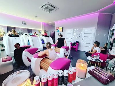 Centrum Kosmetyki i Modelowania Sylwetki - Bel Tocco